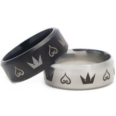 ***COI Titanium Black/Silver Kingdom & Heart Beveled Edges Ring-01436BB